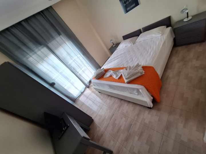 Apartment Kalliani House Kiki *