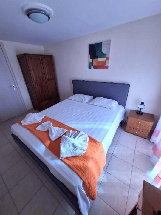 Appartement Kalliani House Kiki Flogita
